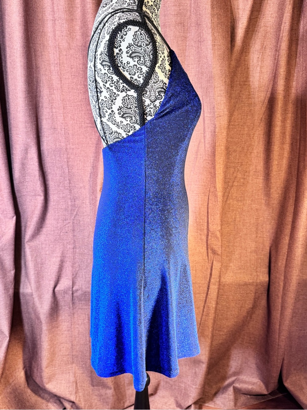 Lulu’s Sparkly Blue Metallic Slip Dress with V-neck and Spaghetti Straps size M - Picture 5 of 9
